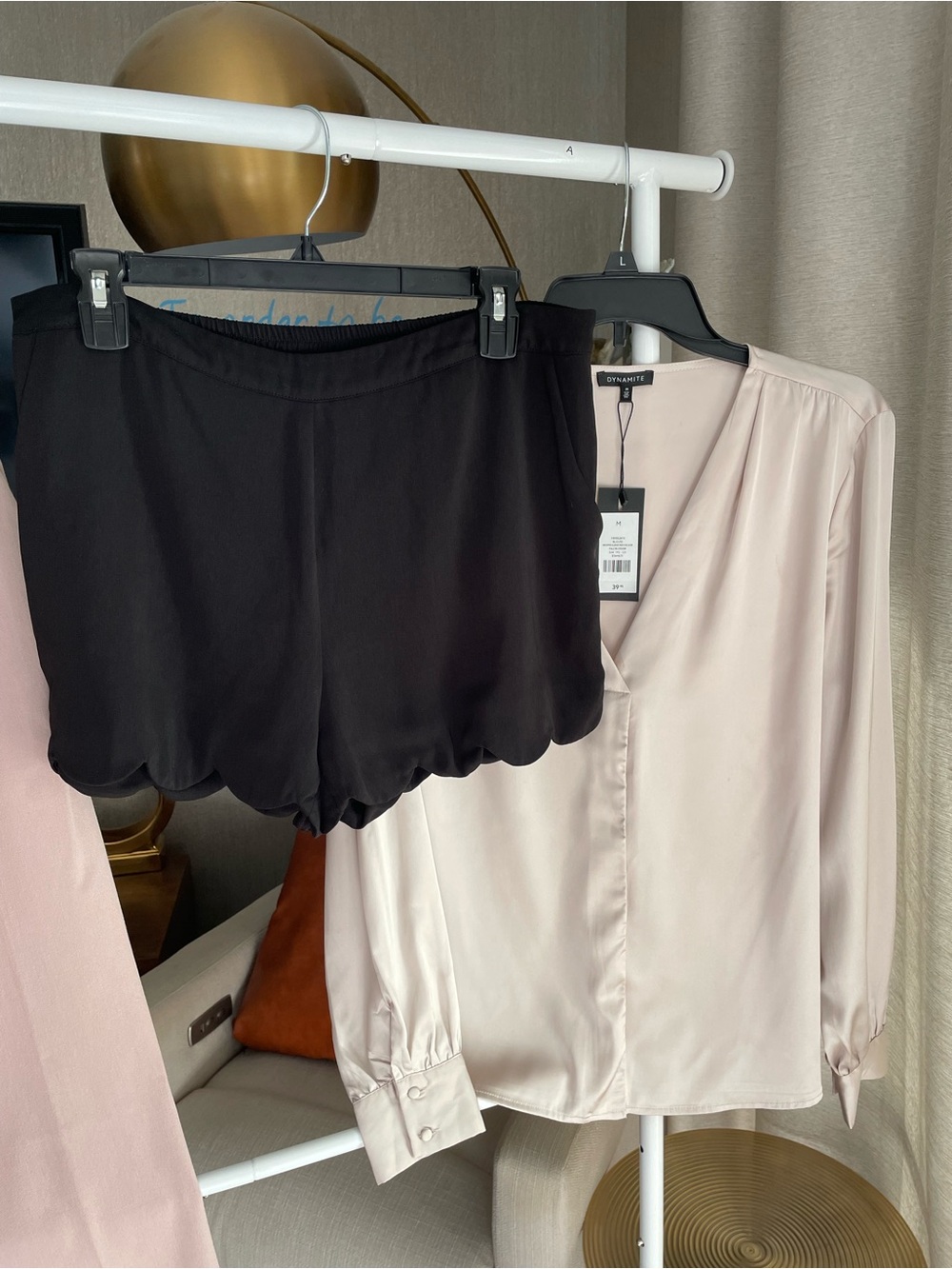 NWT Dynamite Soft Cream Satin V-Neck Blouse - Picture 15 of 16